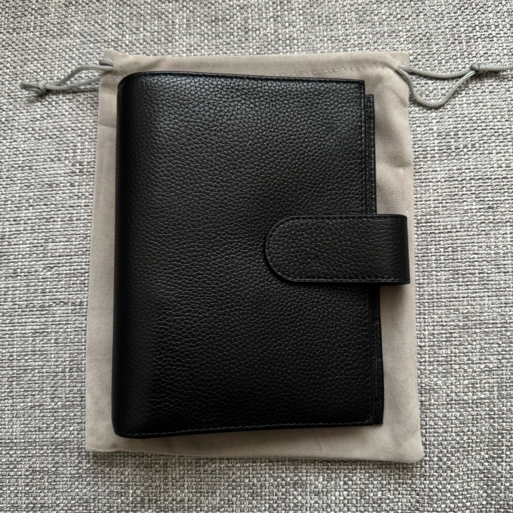 Moterm Personal Luxe Planner in Black